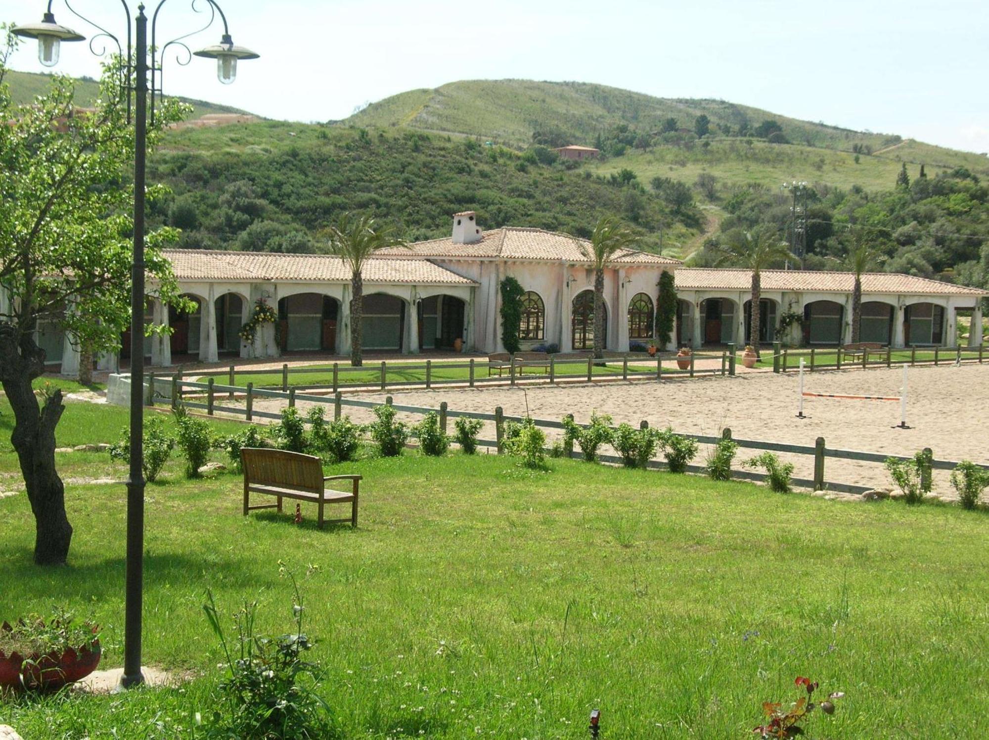 Tenuta Le Terre 1927 ξενώνας San Teodoro  Εξωτερικό φωτογραφία